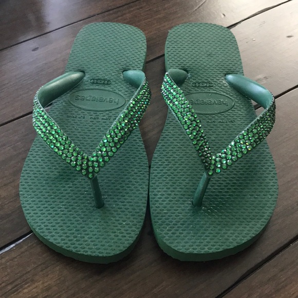 lori jack flip flops